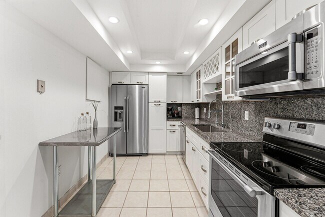 Photo - 3450 S Ocean Blvd Unidad 3200