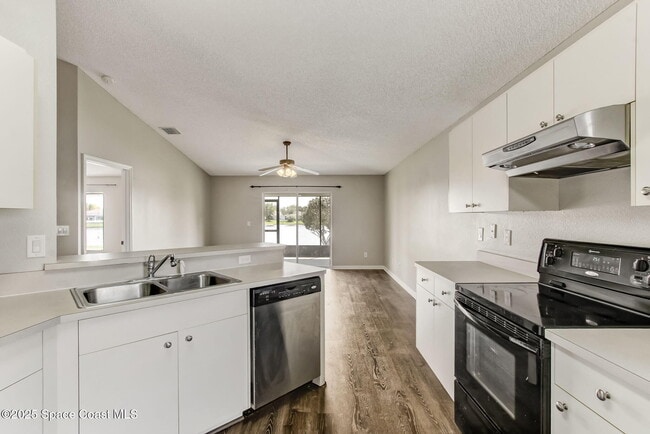 Photo - 1273 Brumpton Pl