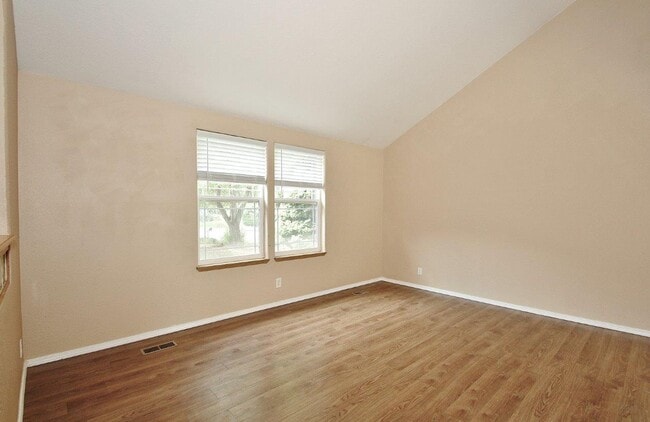 Photo - Clean & Move-In Ready Single-Level Home