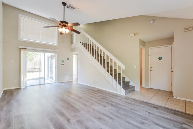 Photo - 1280 Pin Oak Dr