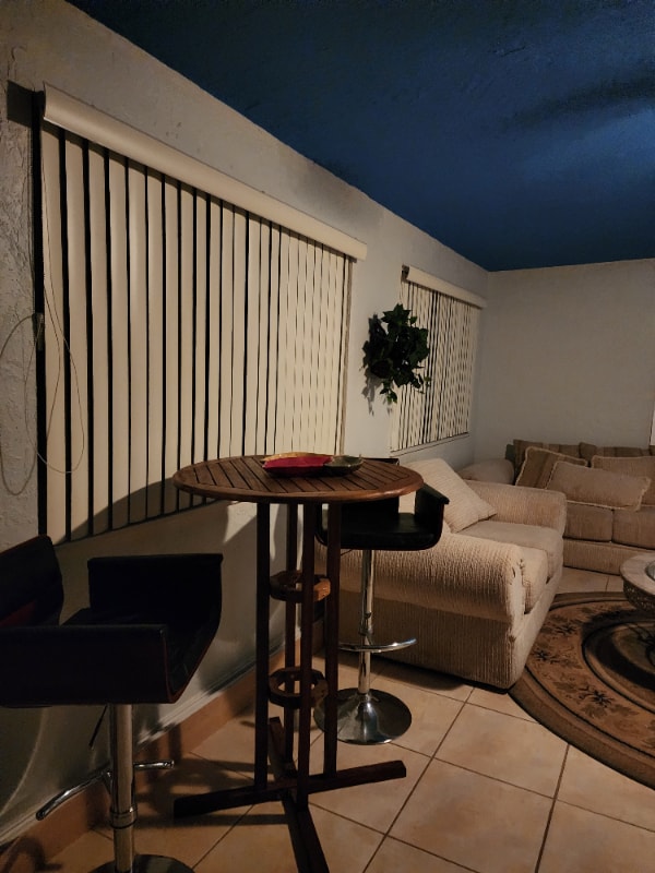 7909 NW 40th St Unit B