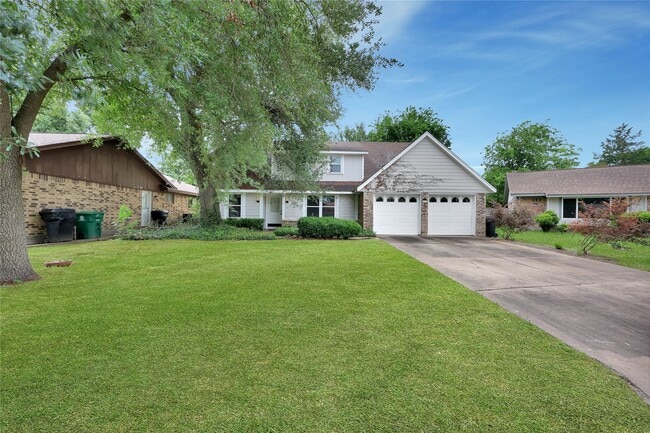 Building Photo - 9735 Philmont Dr