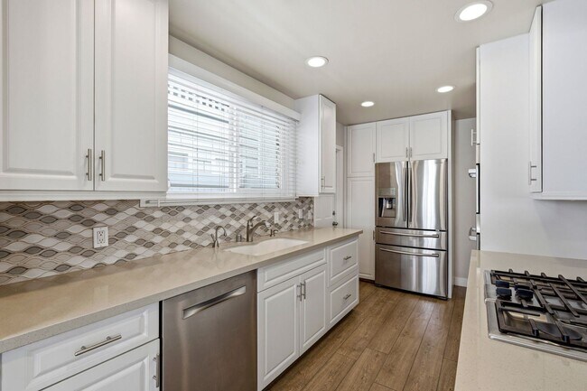 Photo - 1117 W Bay Ave Unit 1117 West Bay Ave. A