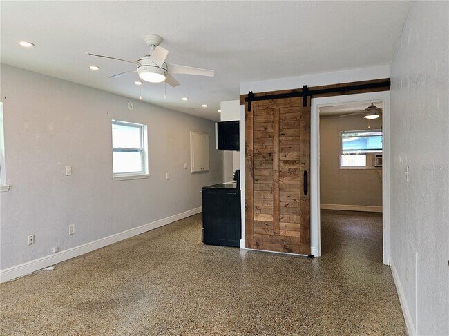 Photo - 6801 48th Ave N