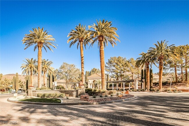 Photo - 768 Tozzetti Ln