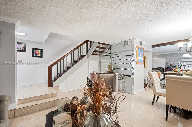Photo - 1151 N Hiatus Rd