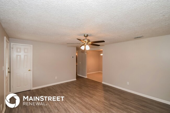 Photo - 1692 Mary Beth Dr