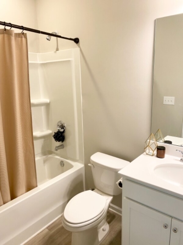 Photo - 3141 Meadowstone Ln SW