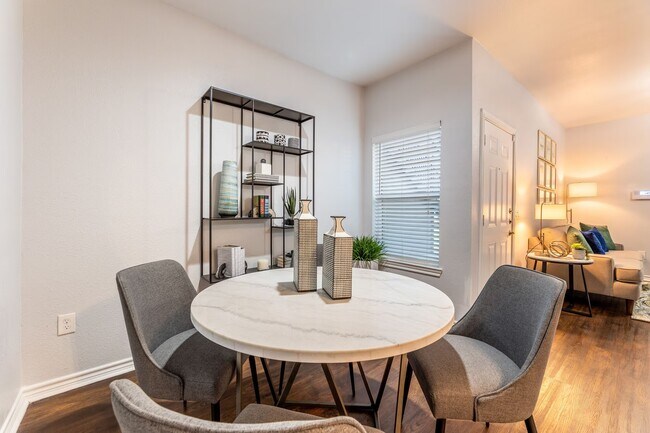 Photo - Lakeside Living with 1 Month Free! Unit LB1