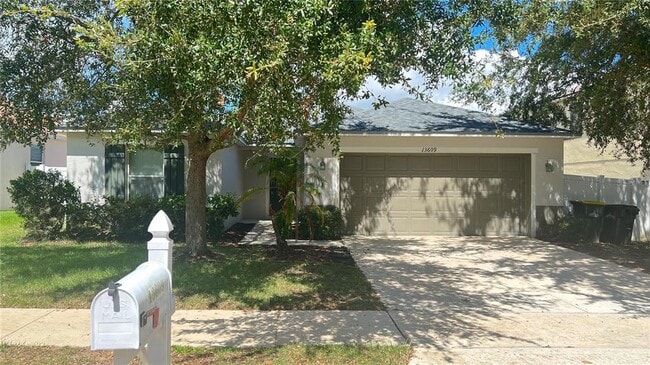 Photo - 13609 Laranja St