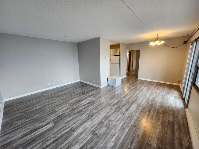 Building Photo - 411 Ellerdale St Unit 504