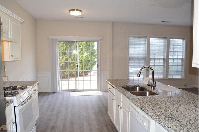 Photo - 3625 Gainesway Ct NW