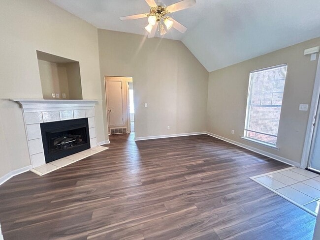 Photo - 4806 Ashcroft Dr