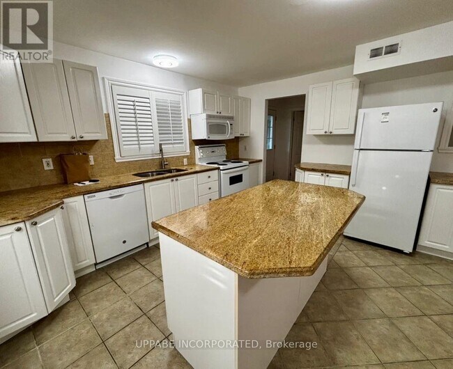 Photo - 225 Cobourg St