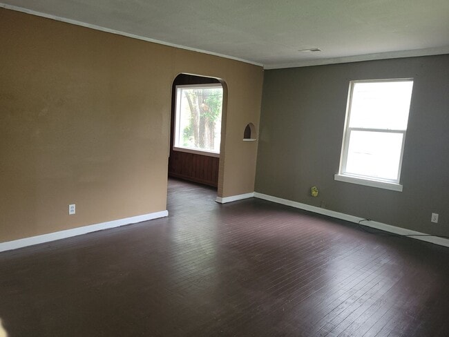 Photo - 2 bed 1 bath