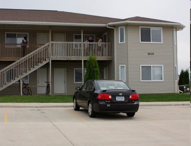 Photo - Hawkeye Village Apartments