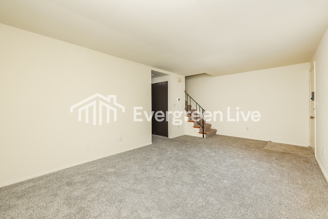 Photo - 7560 Mt Hood