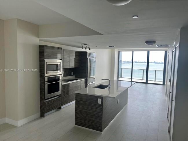 Photo - 460 NE 28th St Condo Unit 1606