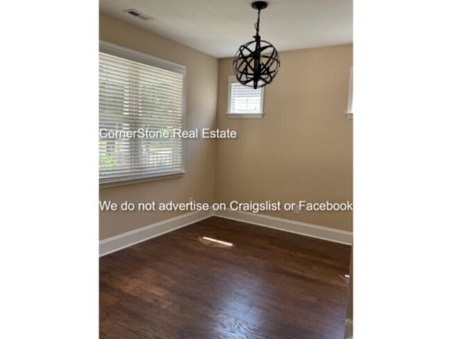 Photo - 547 Micahs Way N