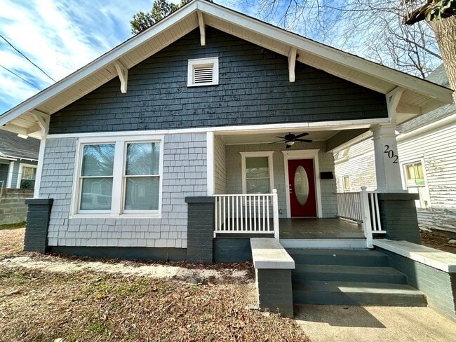 Building Photo - 202 Maurice St