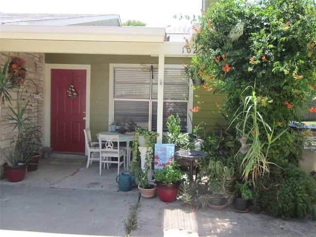 Photo - 102 Verna Spur