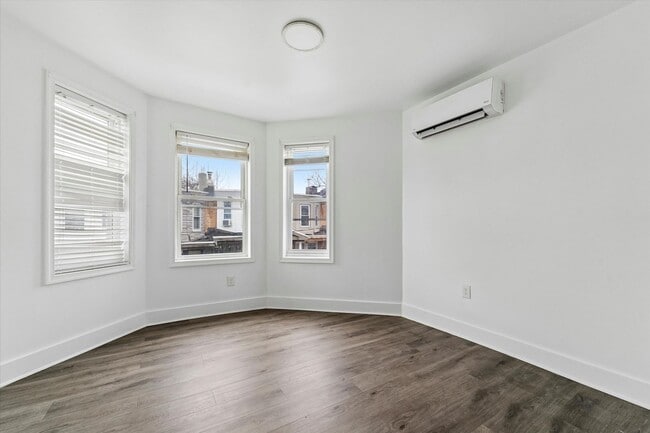 Building Photo - 2BR/2BA | Move-In Ready | Fast Approval