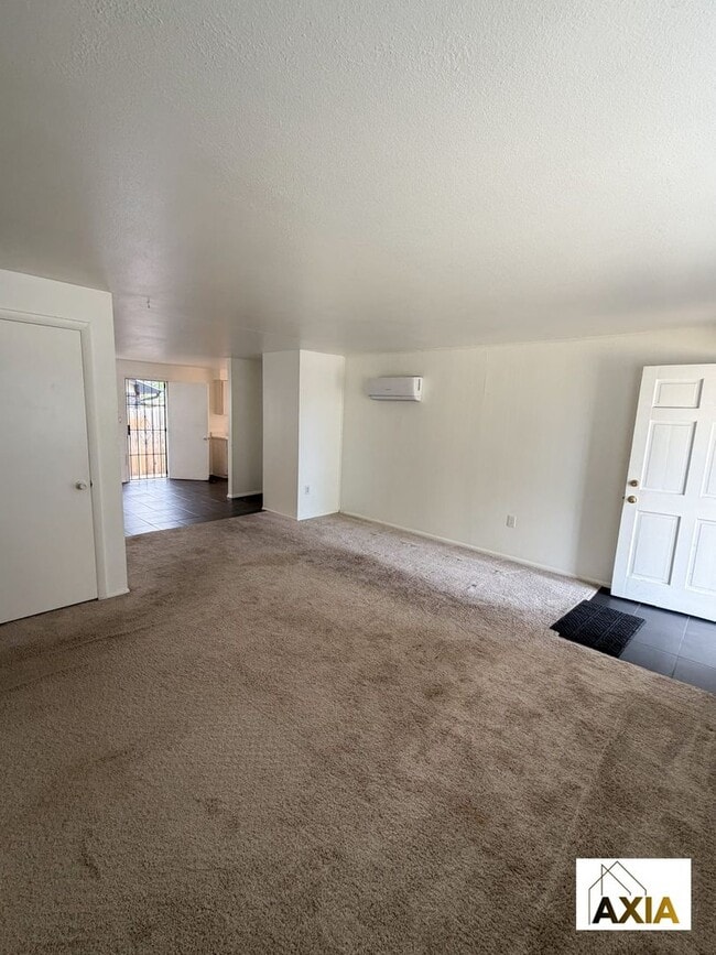 Photo - 11004-08 Unit 11004