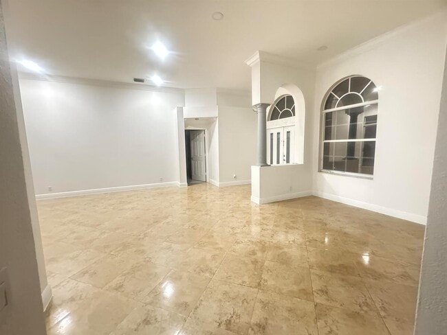 Photo - 8252 NW 44th St