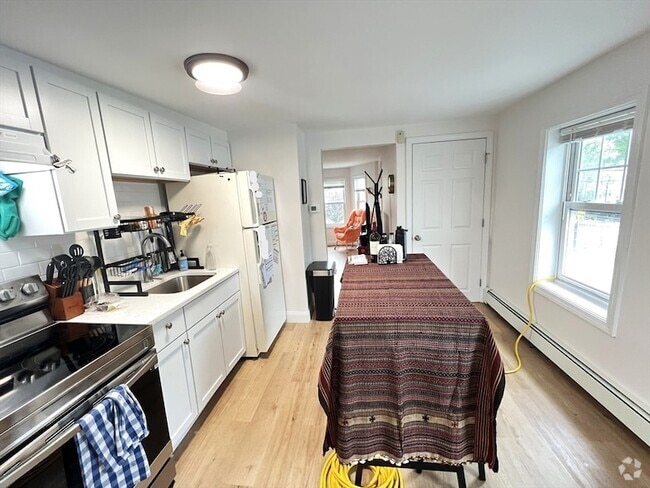 Building Photo - 48 Conant St Unit 48 Rental