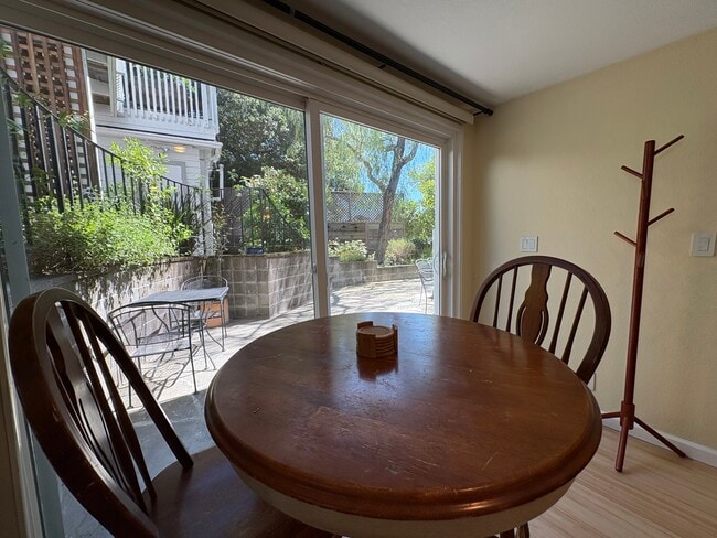 Photo - 4 Miramar Ave Unit Garden Studio