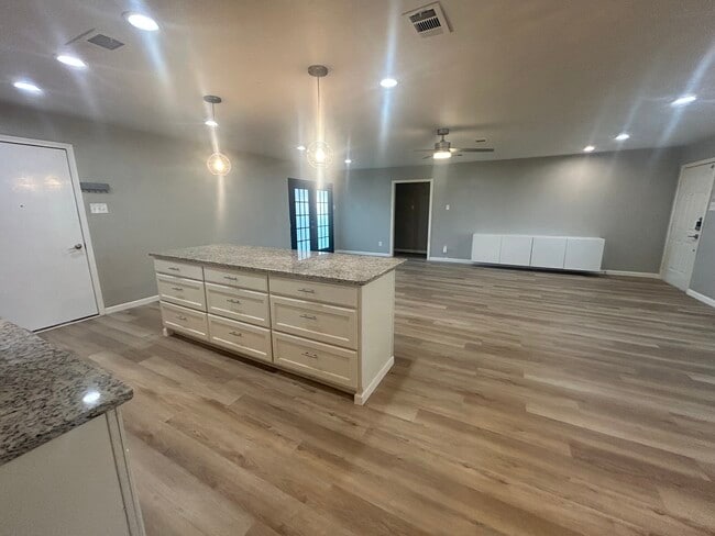 Photo - 5249 Dazzle Dr