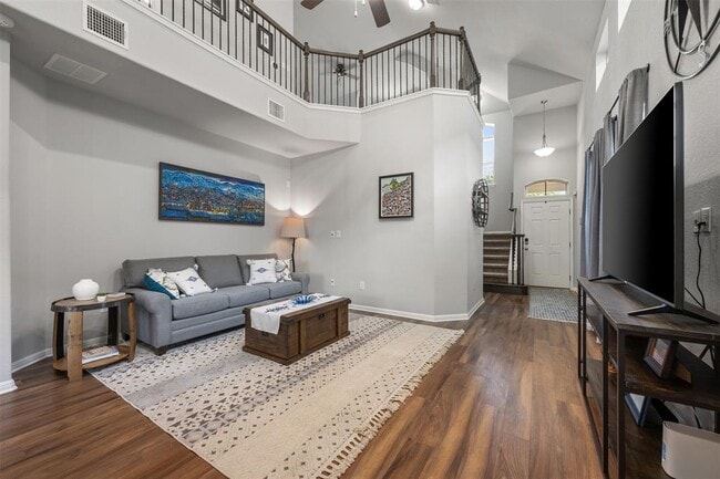 1404 Jenkins Bnd