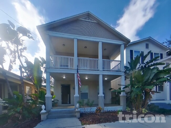 Photo - 1936 W Chestnut St