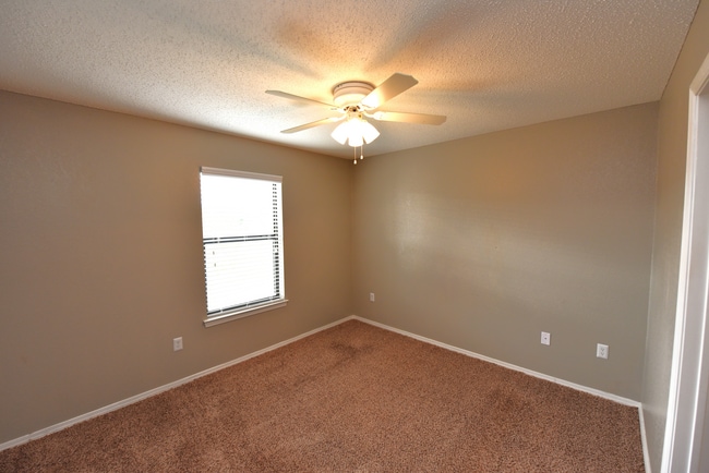 CrownRidge Apartments