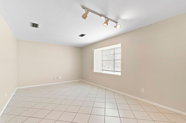 Photo - 5522 Ariel St