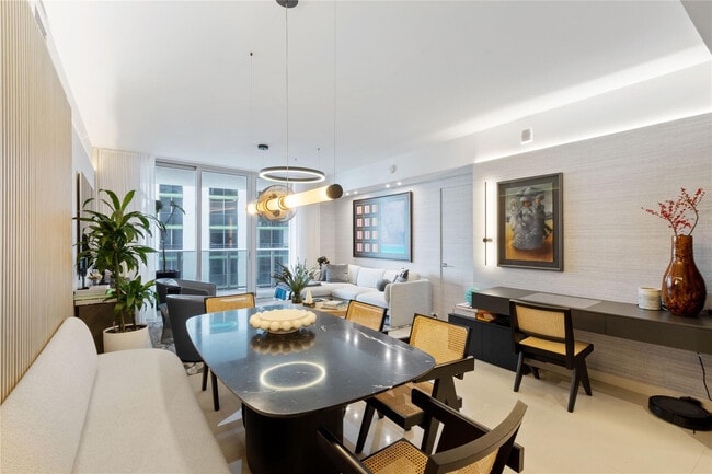 Photo - 488 NE 18th St Unit 2010