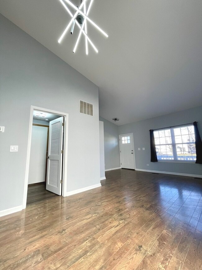 Photo - 16623 Natoma Dr