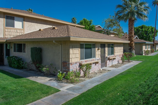 Photo - 72714 Willow St Unit 1