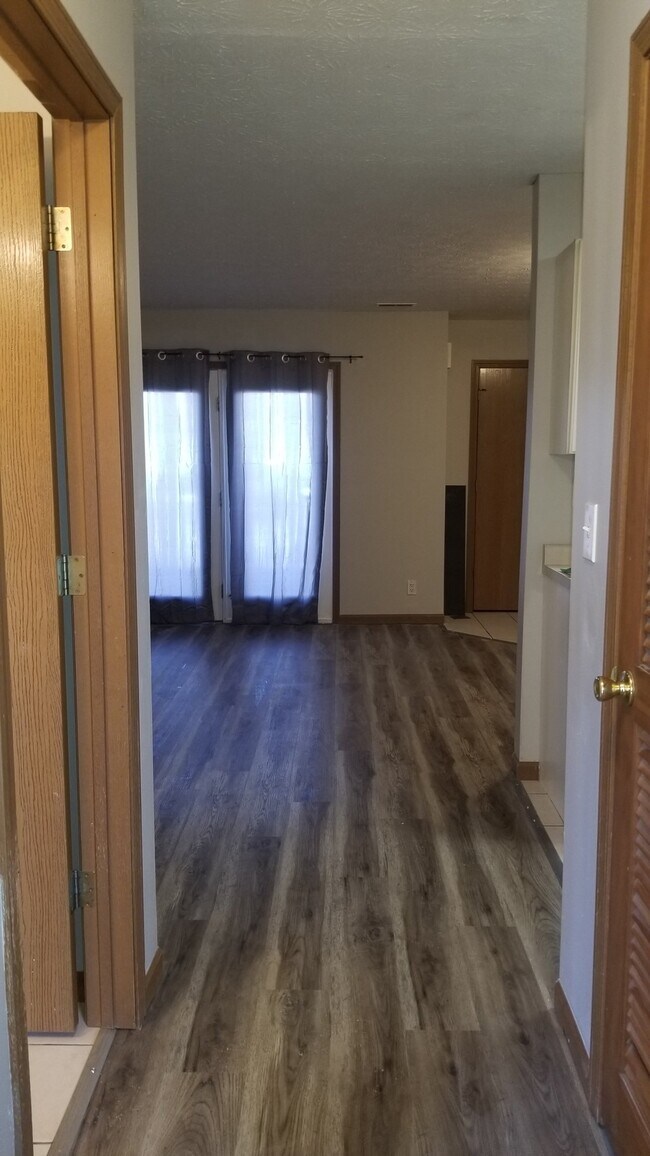 Photo - 3540 Bethel Dr Unit 2