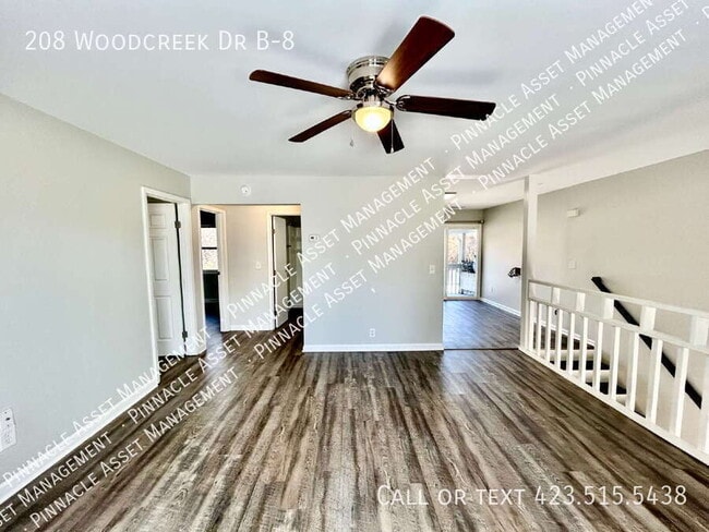 Building Photo - 208 Woodcreek Rd