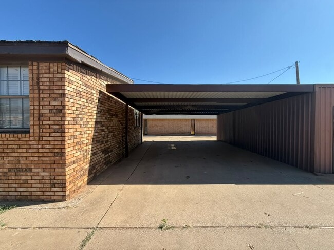 4728 Taft Blvd Unit # 1