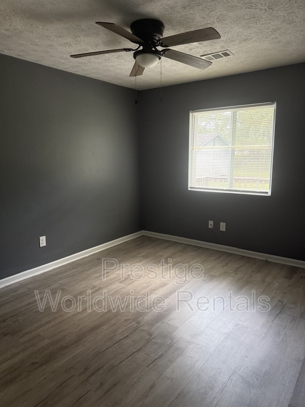 Photo - 4125 Sandfort Rd