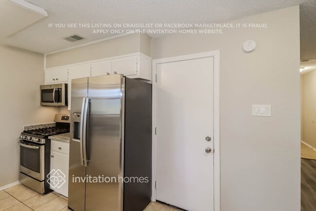 Photo - 2208 Winchester Dr