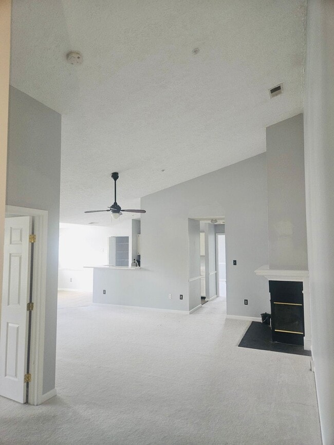 Photo - 5650 Wade Ct Unit Ballenger Creek - Wade Ct