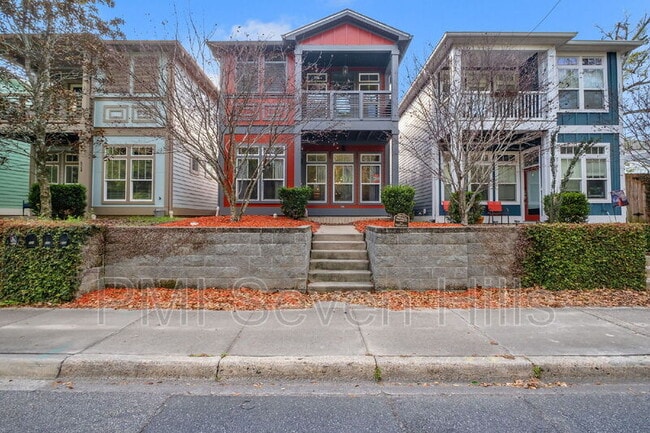 Building Photo - 828 N Duval St