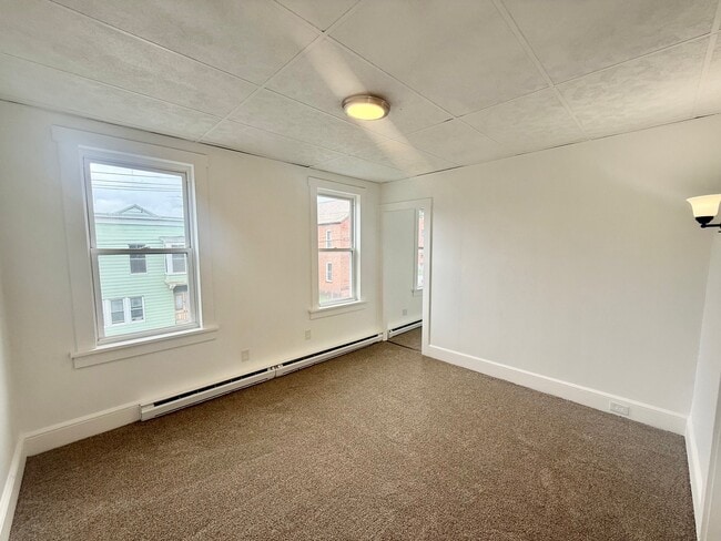 403 25th St Unit 2E