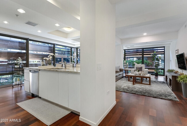 Photo - 7121 E Rancho Vista Dr Unit 3001