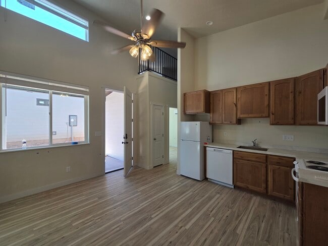 Photo - 2158 E Bonnies Wy