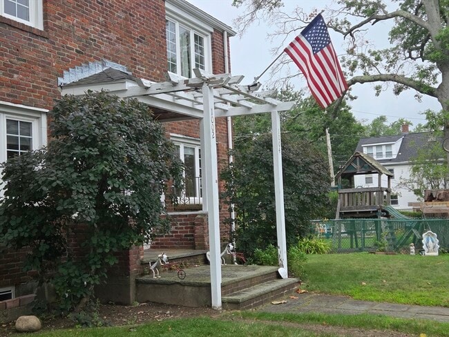 Photo - 1004 Belmont St Unit 1