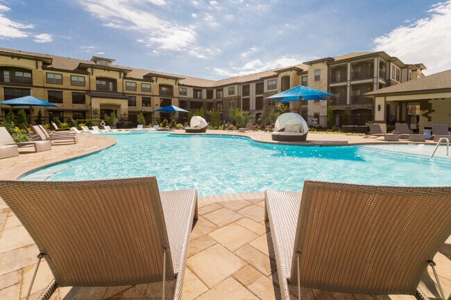 Brea Luxury Apartments For Rent in Katy, TX